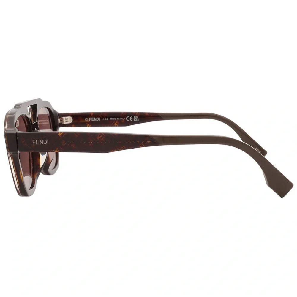 🕶️ NIB Fendi Brown Navigator Sunglasses: FE40076U 50E 52 - Picture 3 of 12